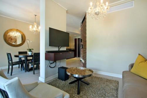 Rockwell Luxury Apartments