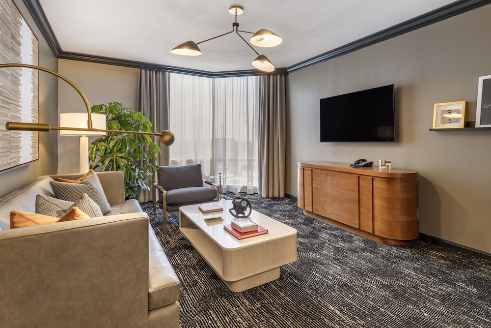 Omni Austin Hotel - photo 3