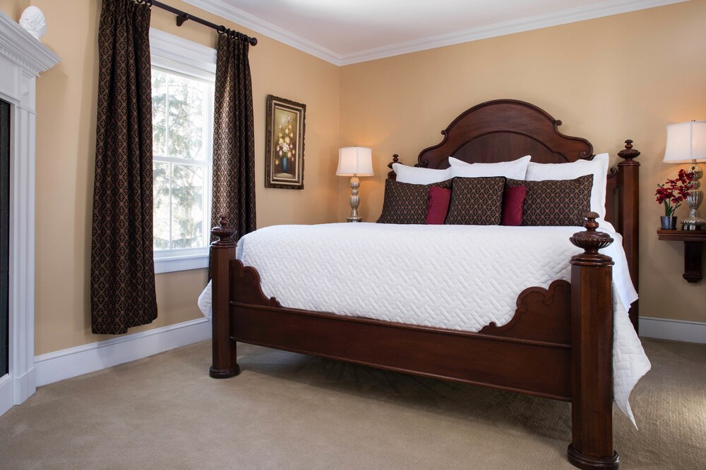 Maine Stay Inn & Cottages - photo 20