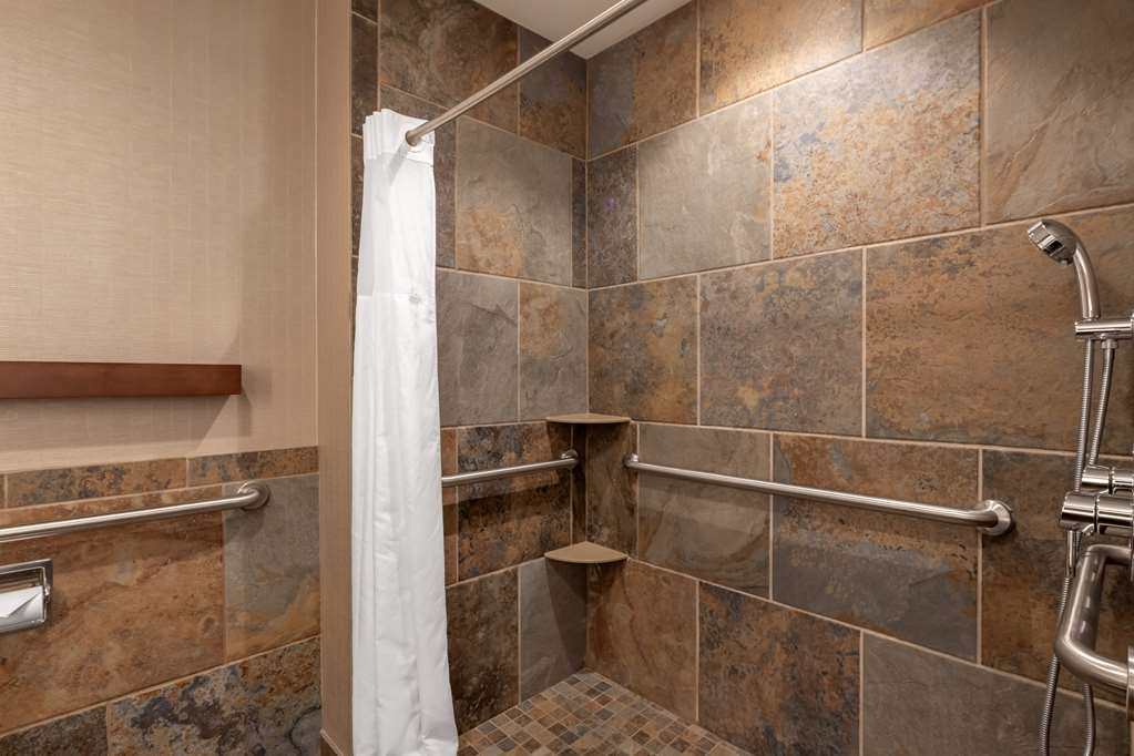 Best Western Plus Superior Inn - photo 19
