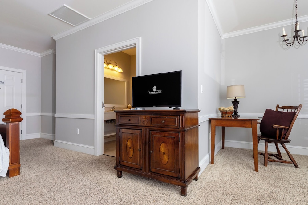 Selinsgrove Inn - photo 44