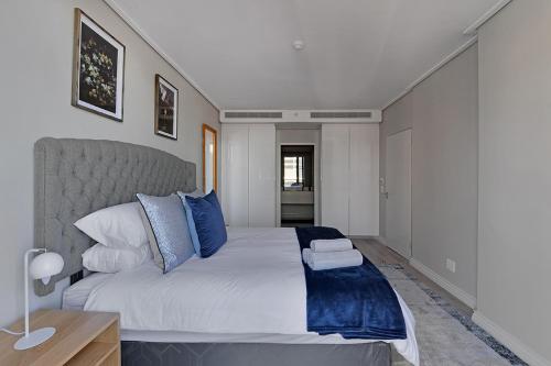 Maryam Designer apartment stunning views