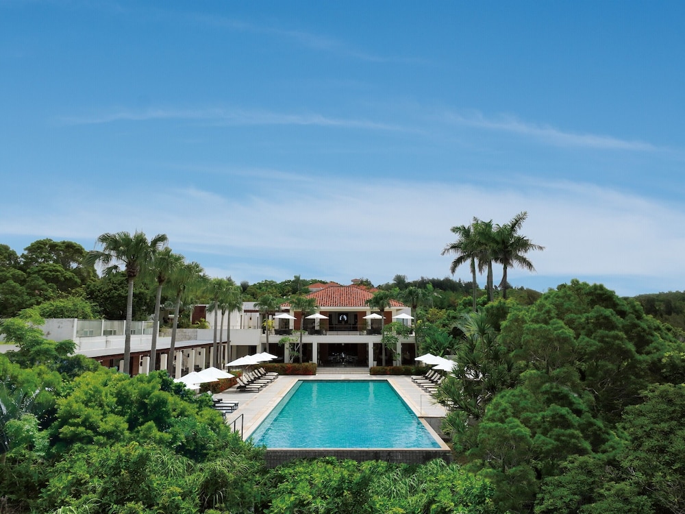 The Atta Terrace Club Towers — 5-Star Luxury Hotel in Okinawa, Japan