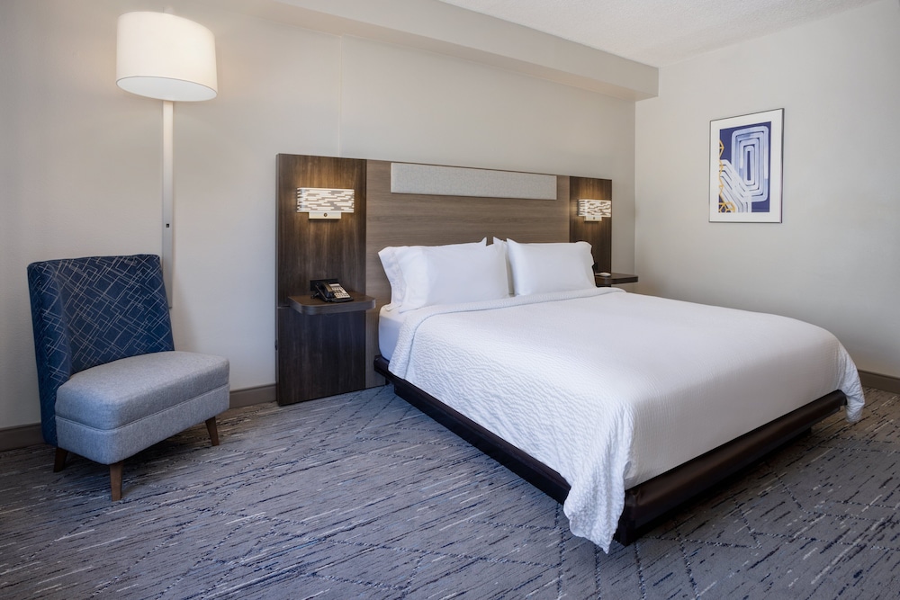 Holiday Inn Express Hotel & Suites New Tampa I 75 by IHG - photo 22