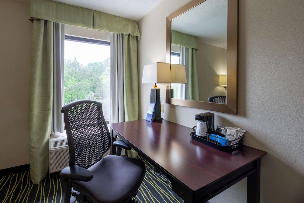 Hampton Inn Columbia I 26 Harbison Blvd. - photo 30
