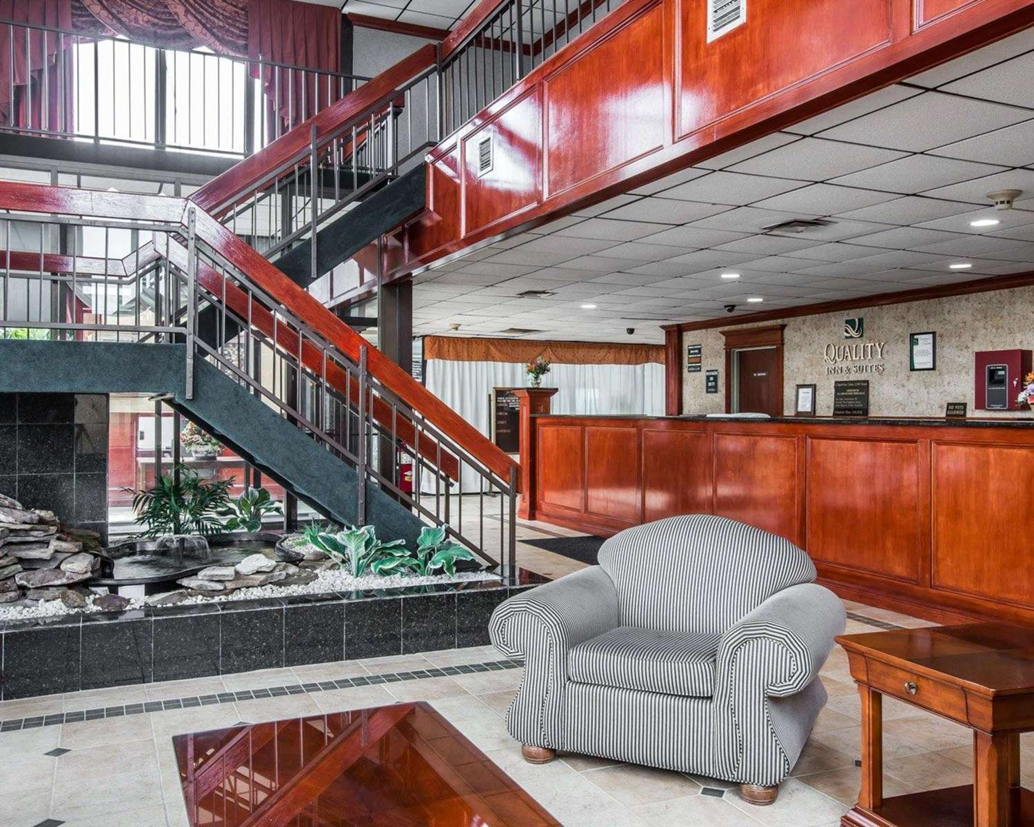 Quality Inn and Suites Kingston - photo 18