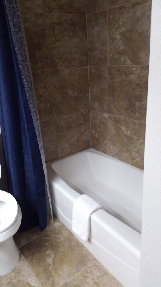 Whitten Inn - photo 12