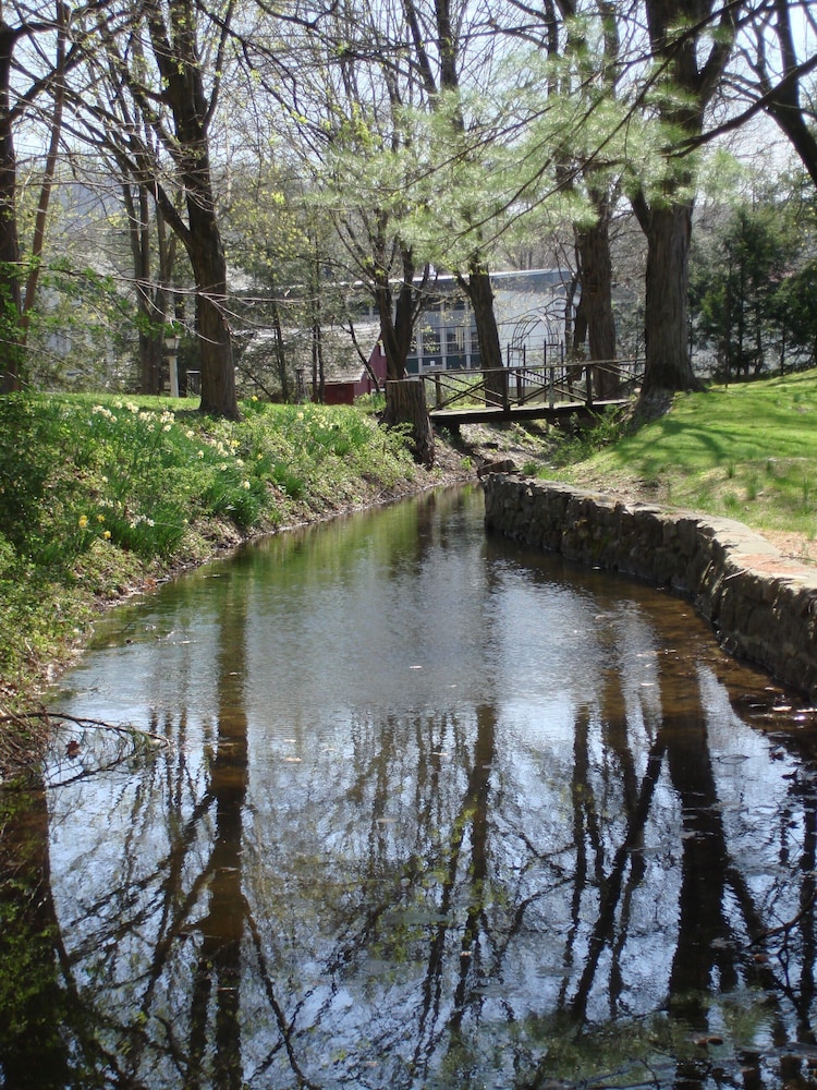 Inn at Millrace Pond - photo 56