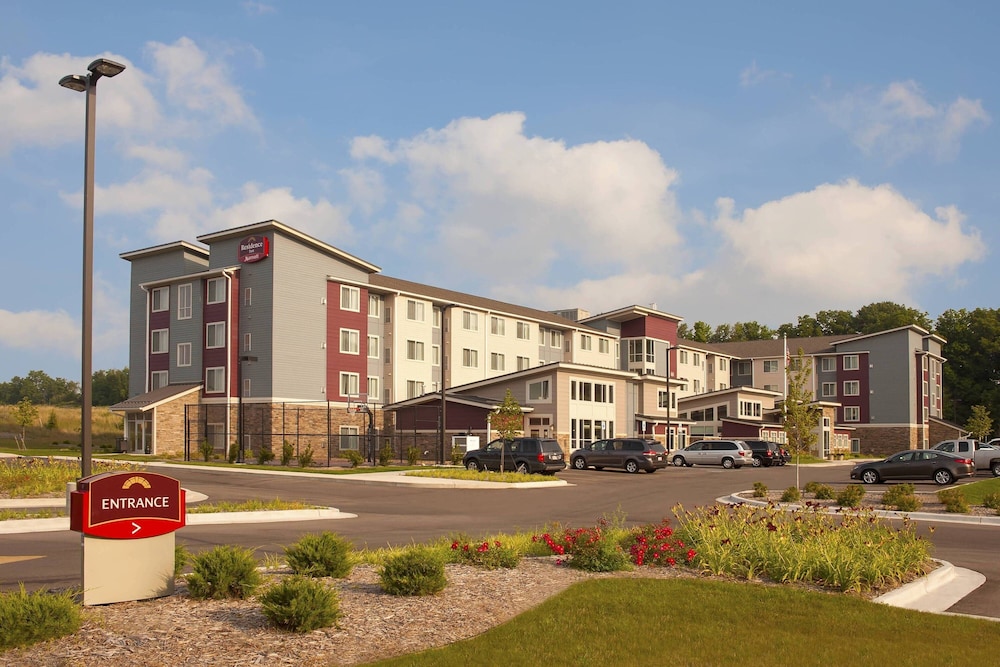 Residence Inn by Marriott Grand Rapids Airport - photo 30