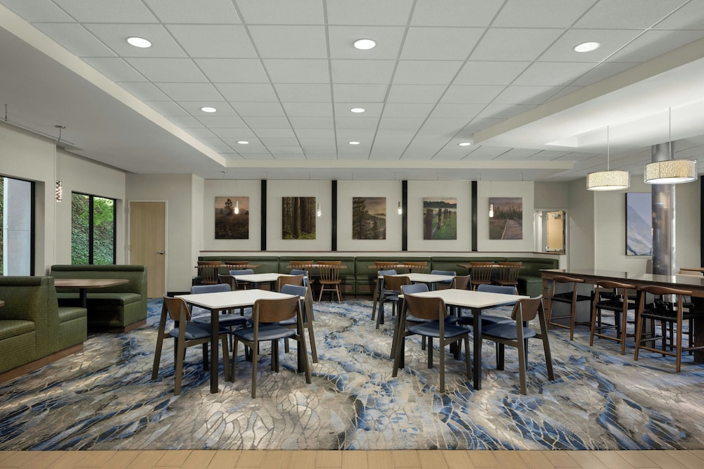 Fairfield Inn & Suites Moscow - photo 24
