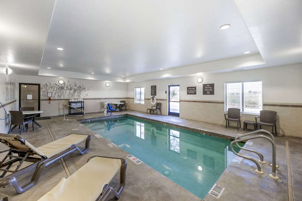 Sleep Inn & Suites Carlsbad Caverns Area - photo 26