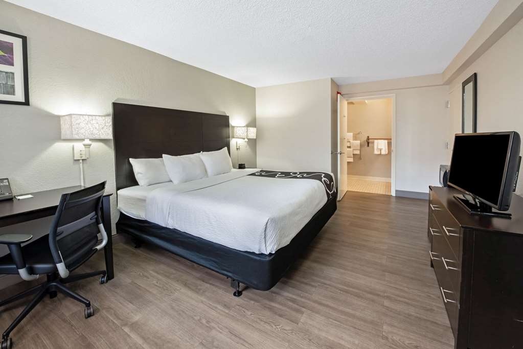 La Quinta Inn by Wyndham West Palm Beach Florida Turnpike - photo 46