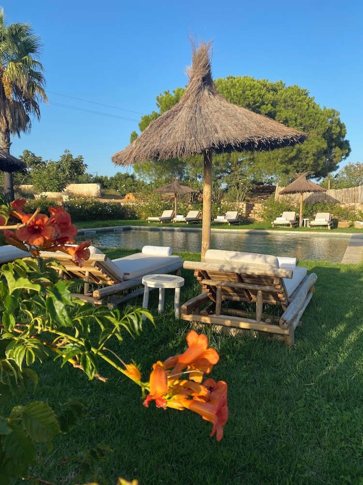 Quinta Baltazar — 4-Star Luxury Hotel in Vila Nova De Cacela, Portugal