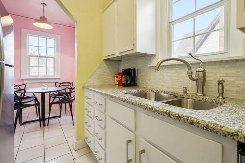 Pastel Palace near Plaza & Uptown 23rd in Oklahoma City, United States