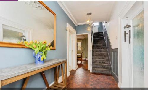 Beechwood - carbon neutral hotel in Mossley