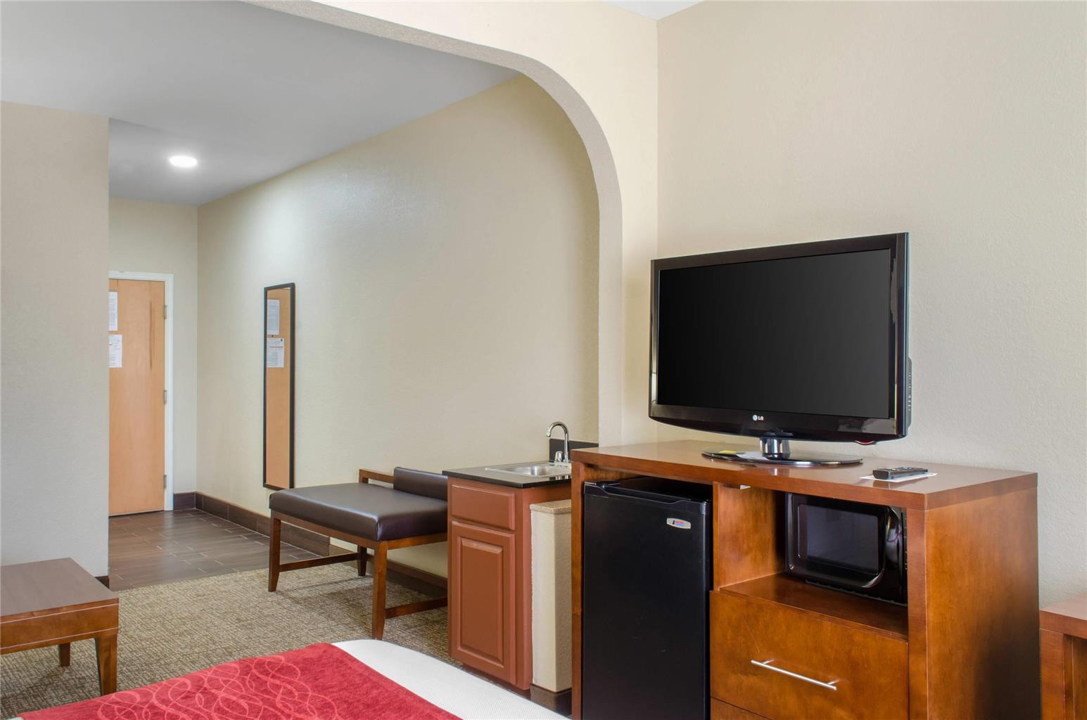 Comfort Inn & Suites Covington Mandeville - photo 23