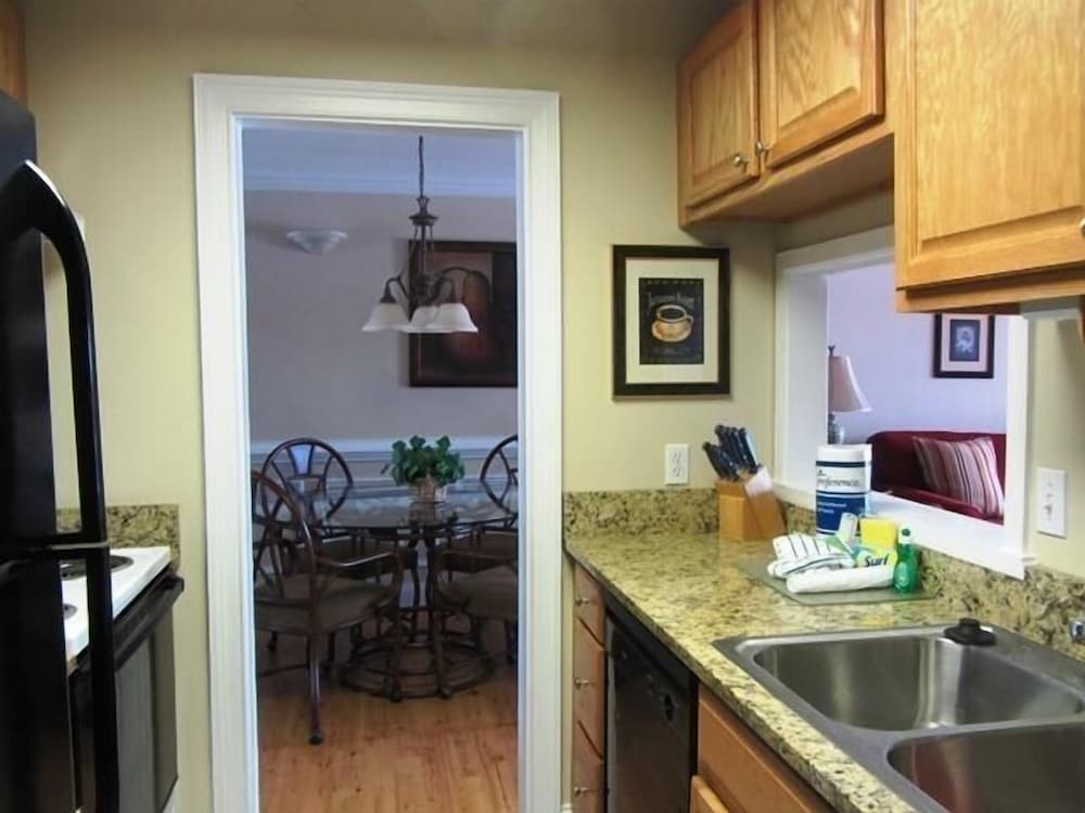 858 Ketch Court at The Sea Pines Resort - photo 3
