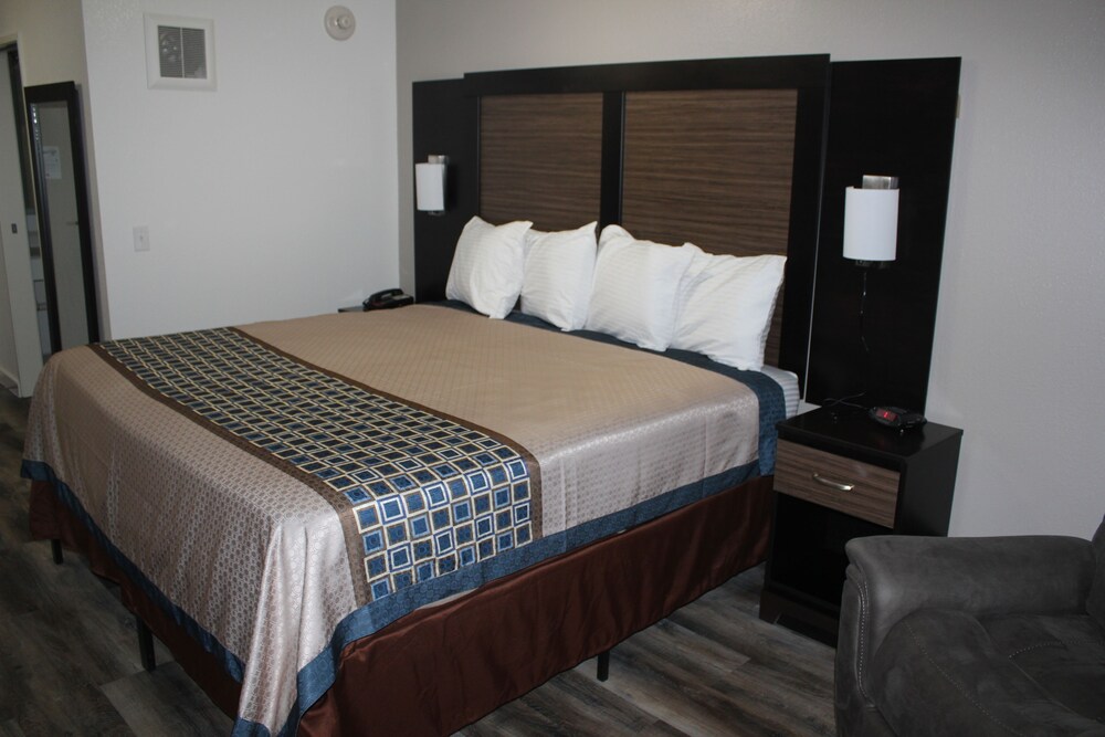 Coratel Inn and Suites By Jasper Saint Paul Minneapolis Inver Grove Heights. - photo 4