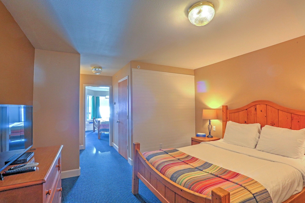 Land's End Resort - photo 116