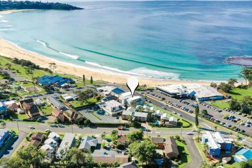Beachfront Five — 4-Star Luxury Hotel in Mollymook, Australia