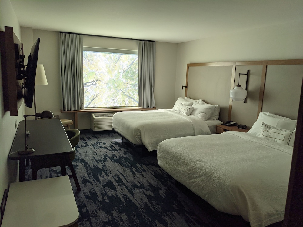 Fairfield Inn & Suites by Marriott Lincoln Crete - photo 9