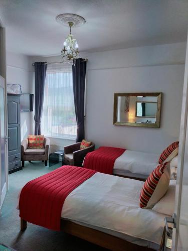 The Groveside Guest House — 4-Star Luxury Hotel in Sidmouth, United Kingdom