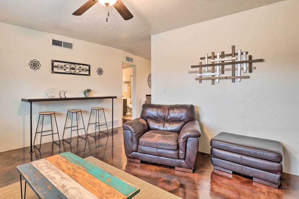 Sunny Tucson Abode with Fire Pit 9 Mi to U of A in Tucson, United States