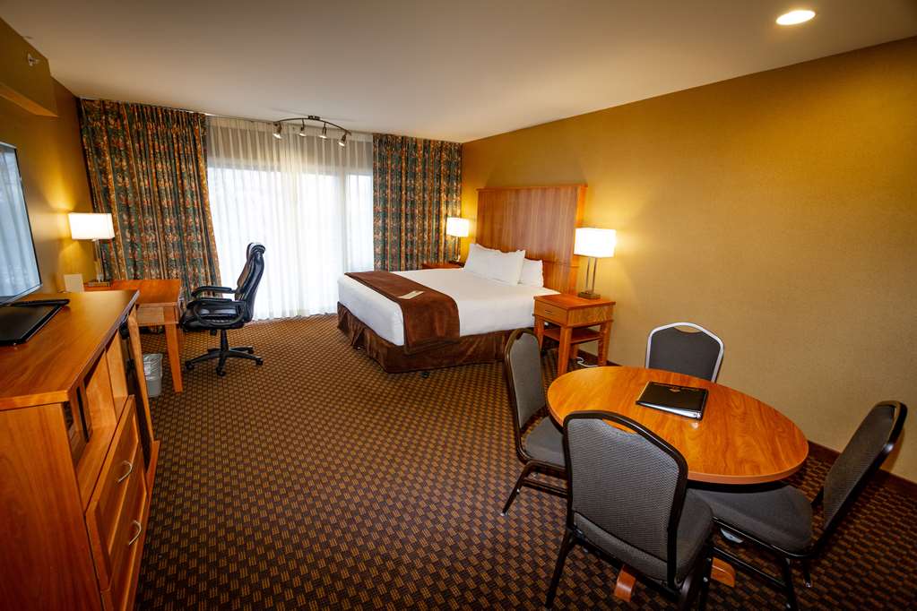 Mirabeau Park Hotel & Convention Center - photo 9
