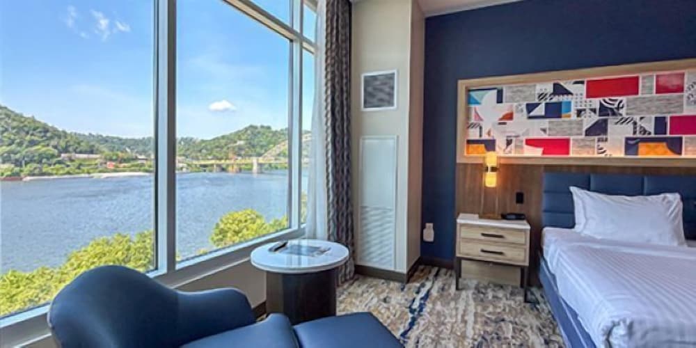 The Landing Hotel at Rivers Casino Pittsburgh - photo 46