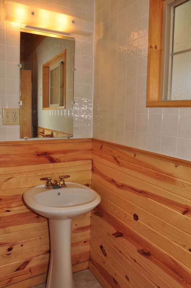Yukon Trails RV & Camping Resort - photo 46