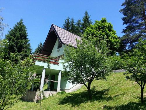 Green Paradise - carbon neutral hotel in Visoko
