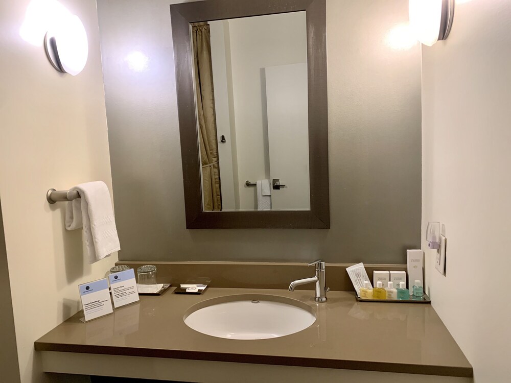 The Barrington - photo 52
