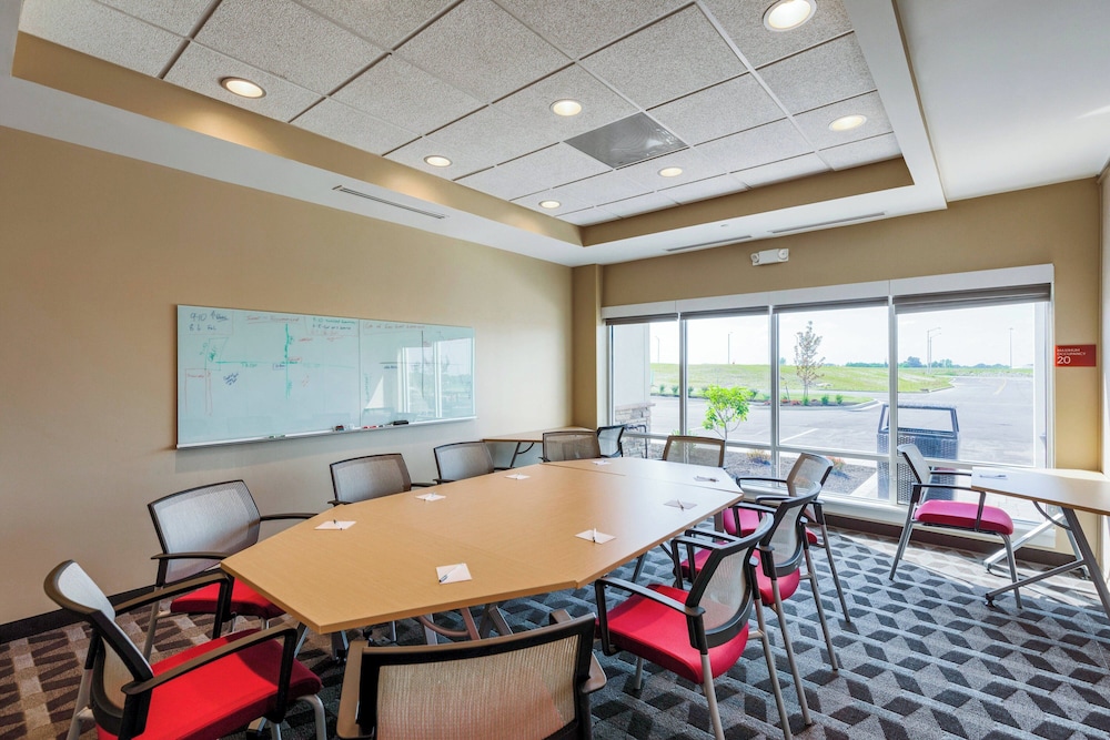 TownePlace Suites by Marriott Owensboro - photo 30