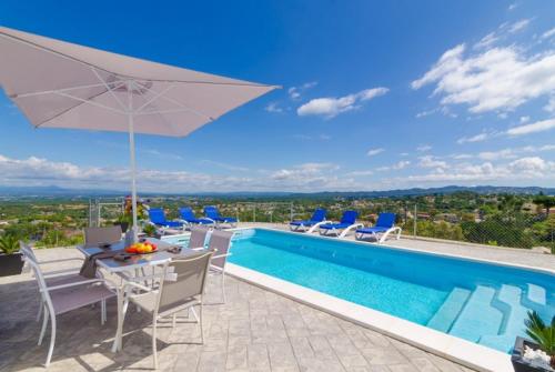 Club Villamar Maxmara — hotel in Vidreres