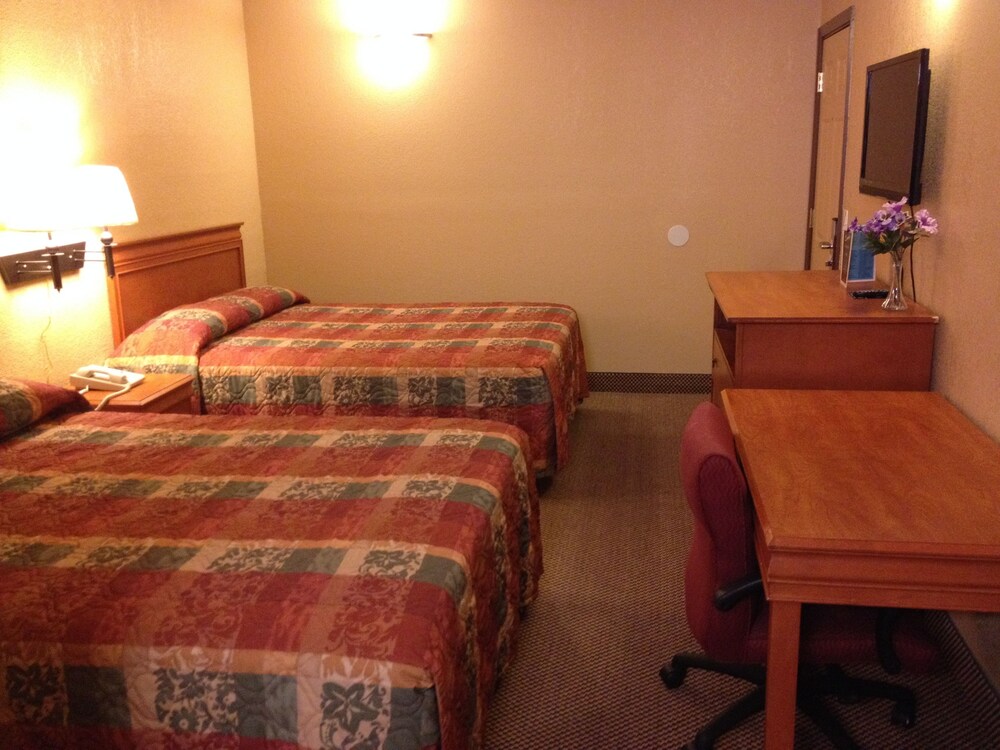 Economy Express Inn - photo 2