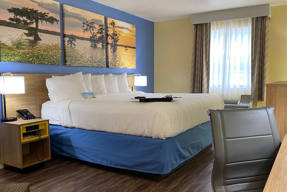 Days Inn by Wyndham Fordyce - photo 17