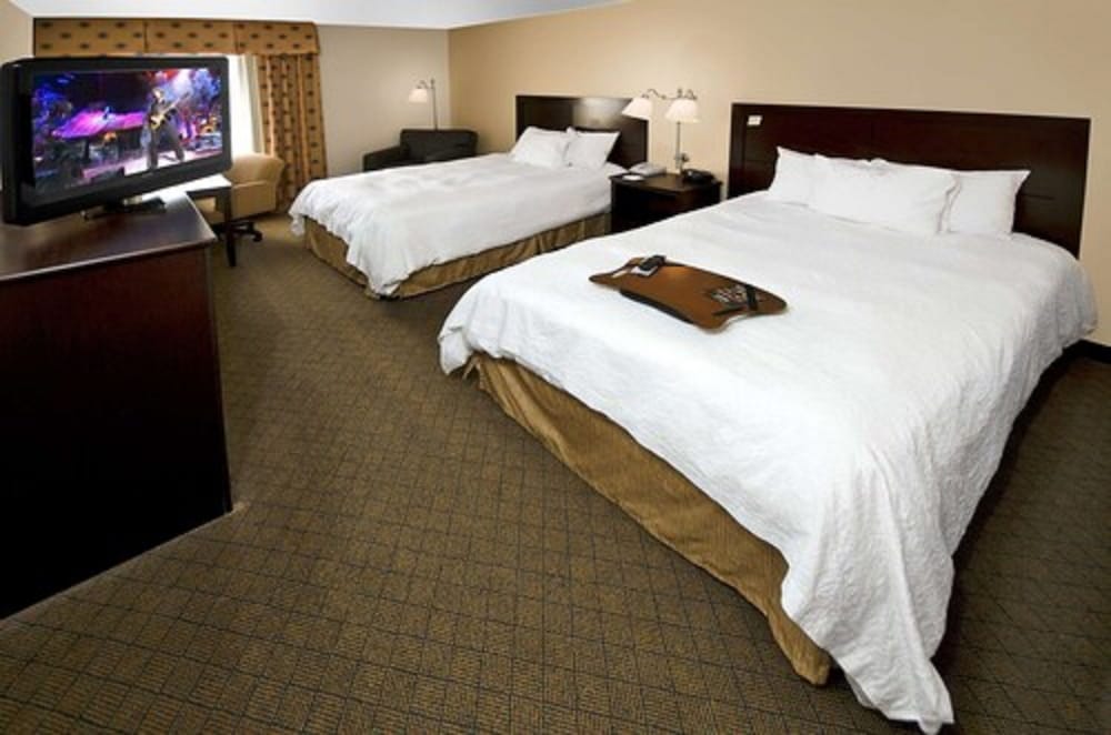 Hampton Inn Asheboro - photo 14