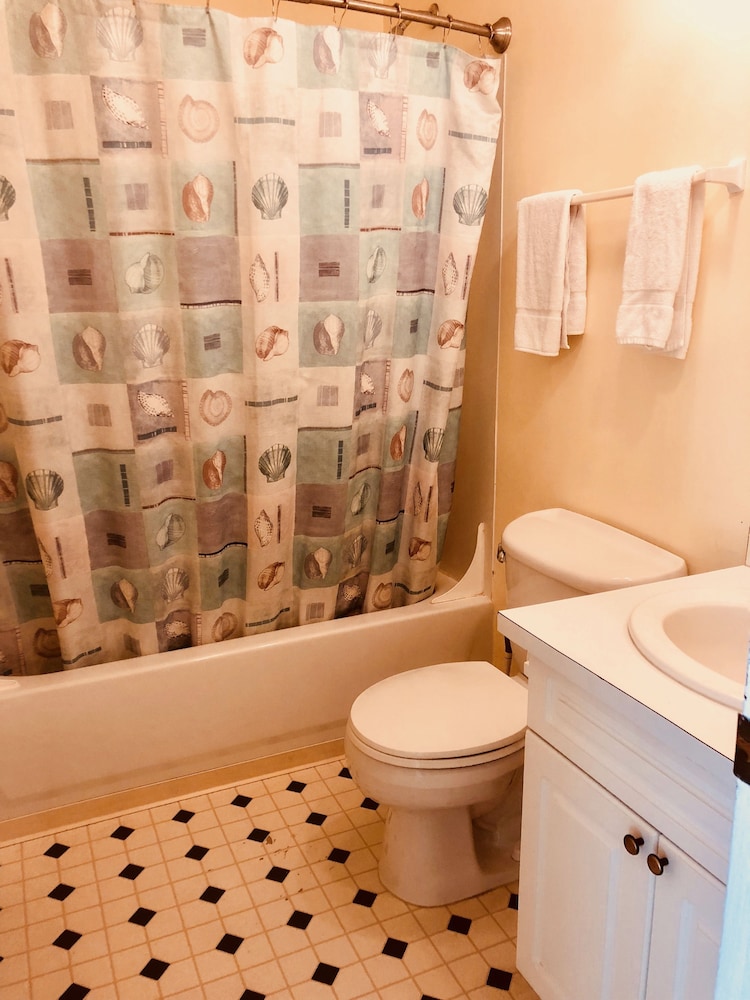 Driftwood Inn and Seaside Lodges - photo 114