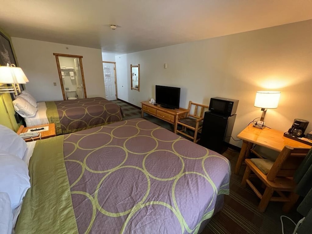 Super 8 by Wyndham Powell - photo 23