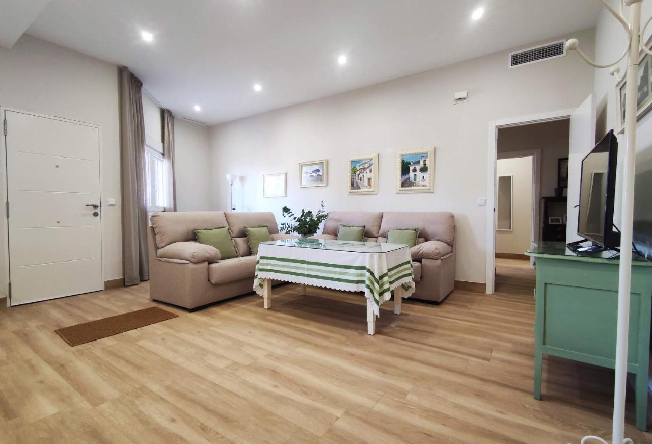 Apartamentos Sanlucar Casa B — 4-Star Luxury Hotel in Sanlucar De Barrameda, Spain