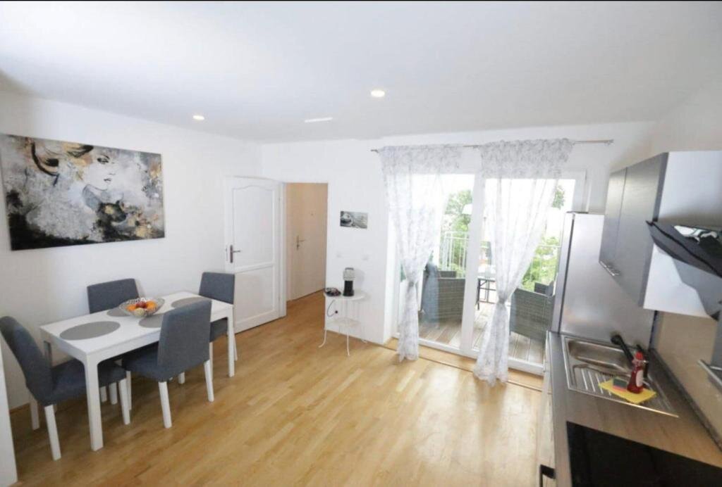 Stadtparadies l DG5'14 — 4-Star Luxury Hotel in Vienna, Austria