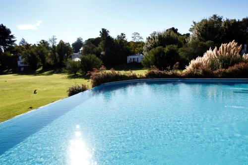 Acacias Country Club — 4-Star Luxury Hotel in Bahia Blanca, Argentina