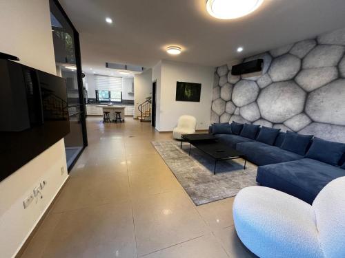 Super house villa09 — 4-Star Luxury Hotel in Hod Hasharon, Israel