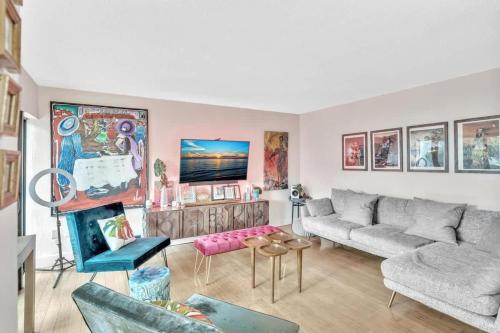 Coconut Grove Haven Family in Miami, United States