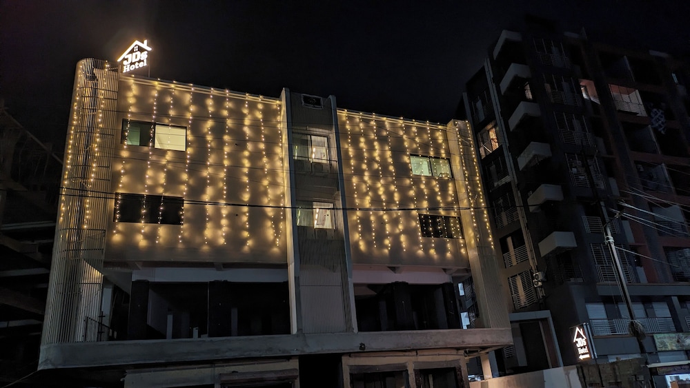 Hotel Jds Vapi in Vapi, India