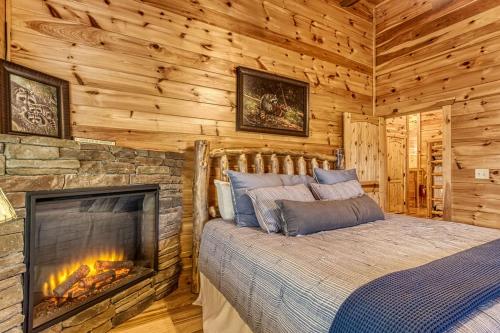 Living The Dream Mtn Views Theater Room 560 FREE tickets each paid day - photo 28