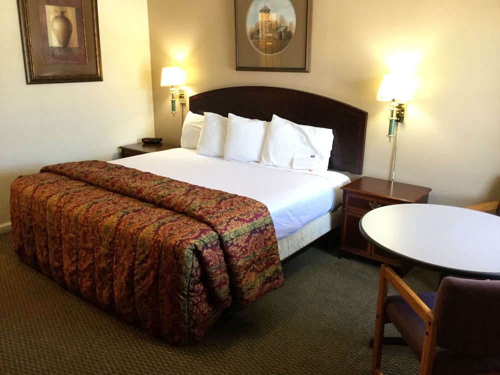 Rodeway Inn Hermiston Umatilla - photo 9
