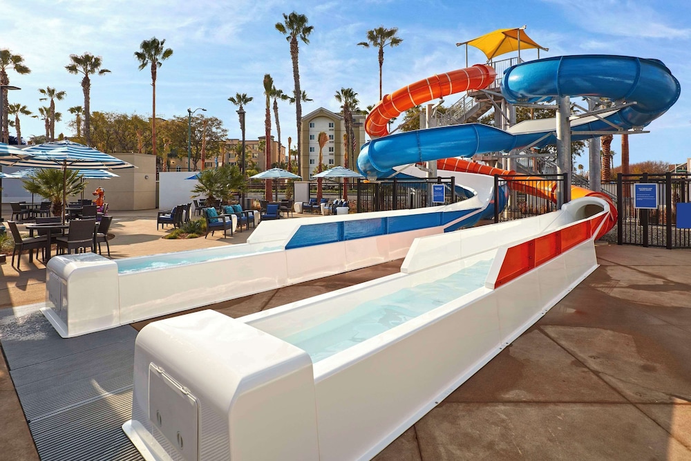 Anaheim Resort Suites - photo 30
