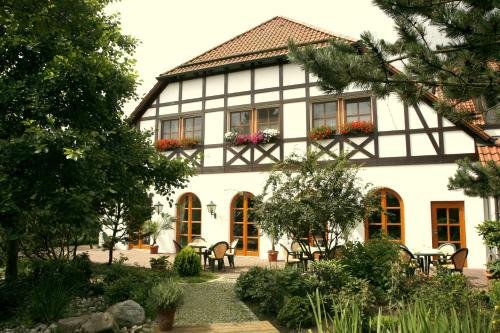 Hotel Restaurant Zum Landgraf Henry Merz pet-friendly hotel Wartmannsroth