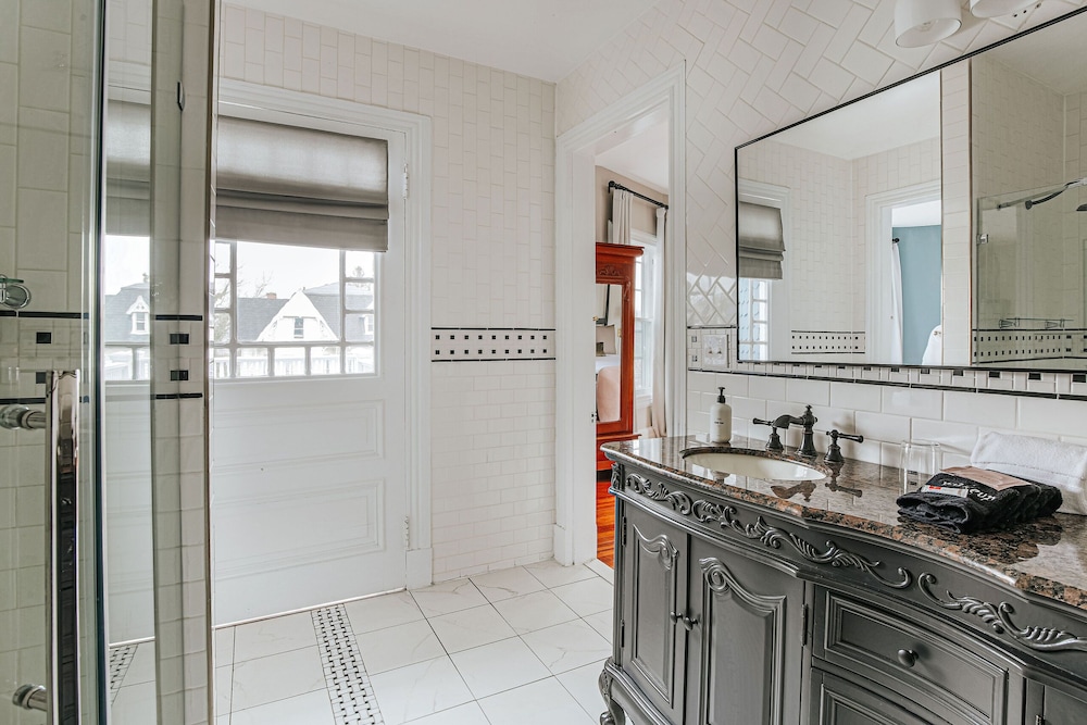 The Historic Berkeley Place - photo 84